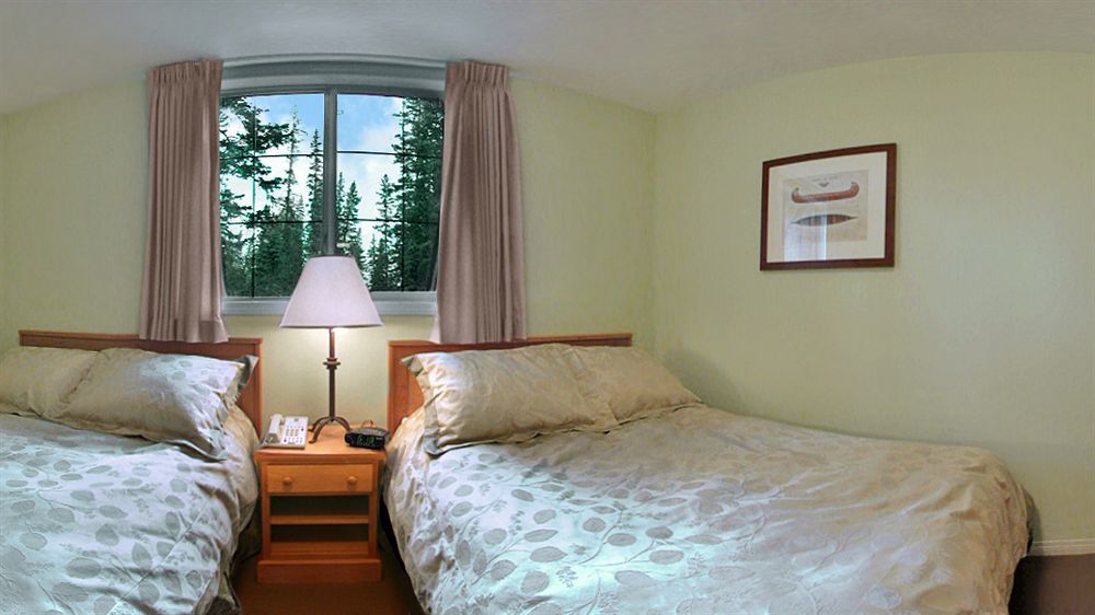 Mystic Springs Chalets & Hot Pools Canmore Extérieur photo